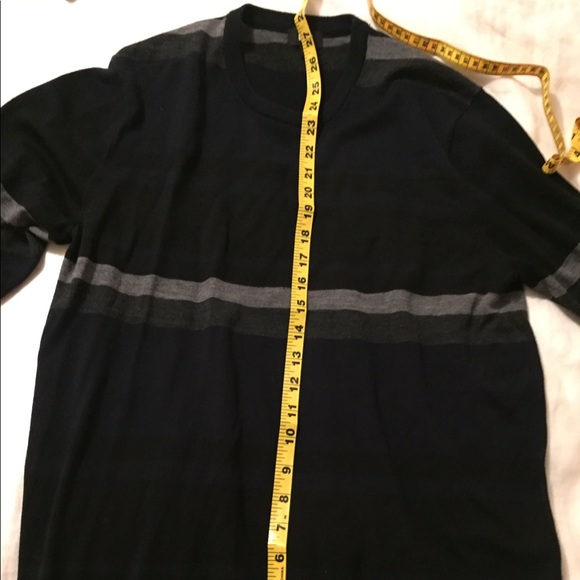 Uniqlo striped crew sweater medium - Picture 6 of 6